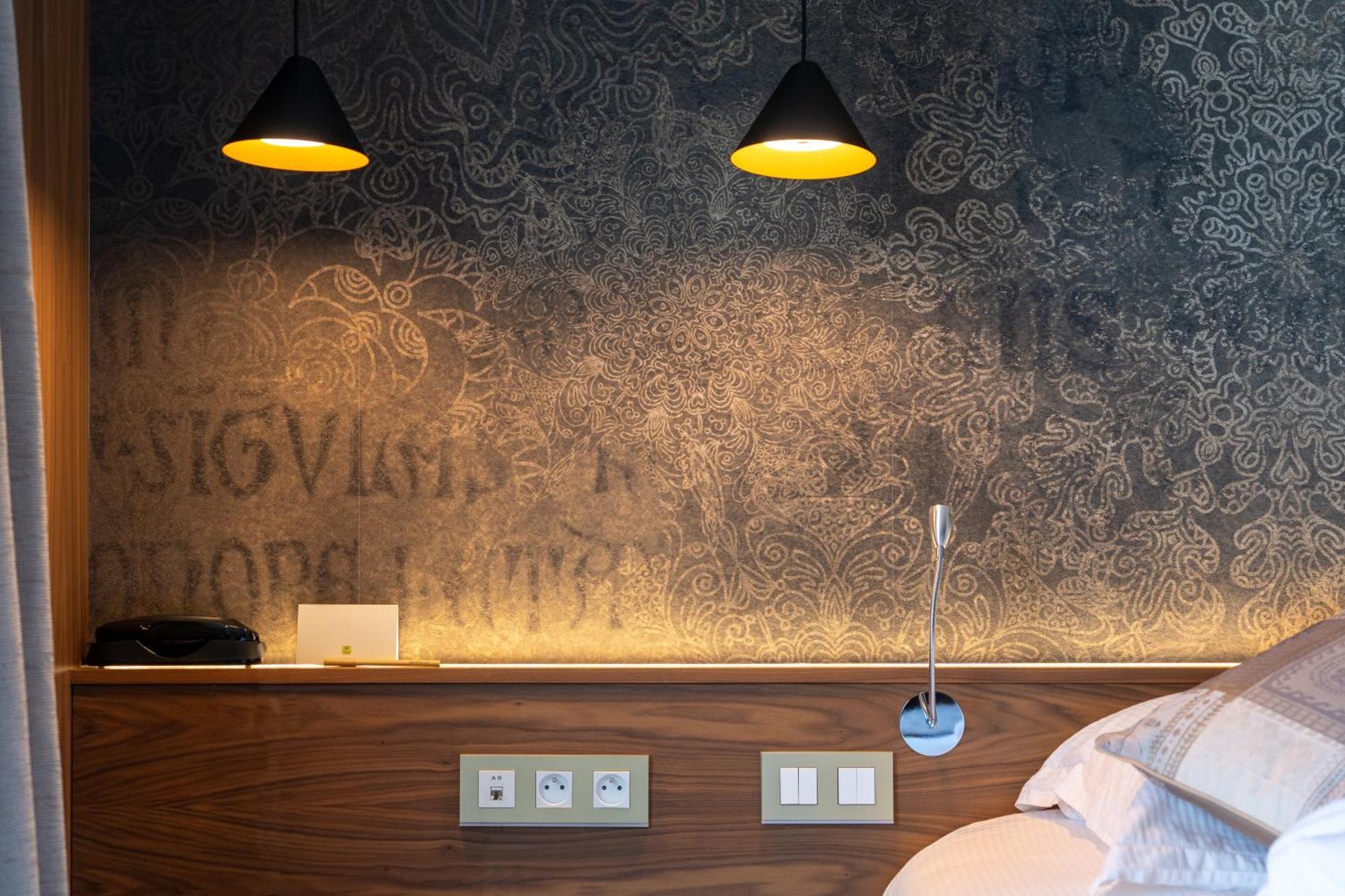 Logis Auberge Les Murets Hotel Restaurant Spa Chandolas Ngoại thất bức ảnh