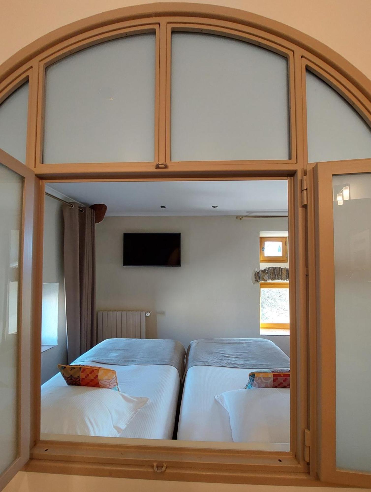 Logis Auberge Les Murets Hotel Restaurant Spa Chandolas Ngoại thất bức ảnh