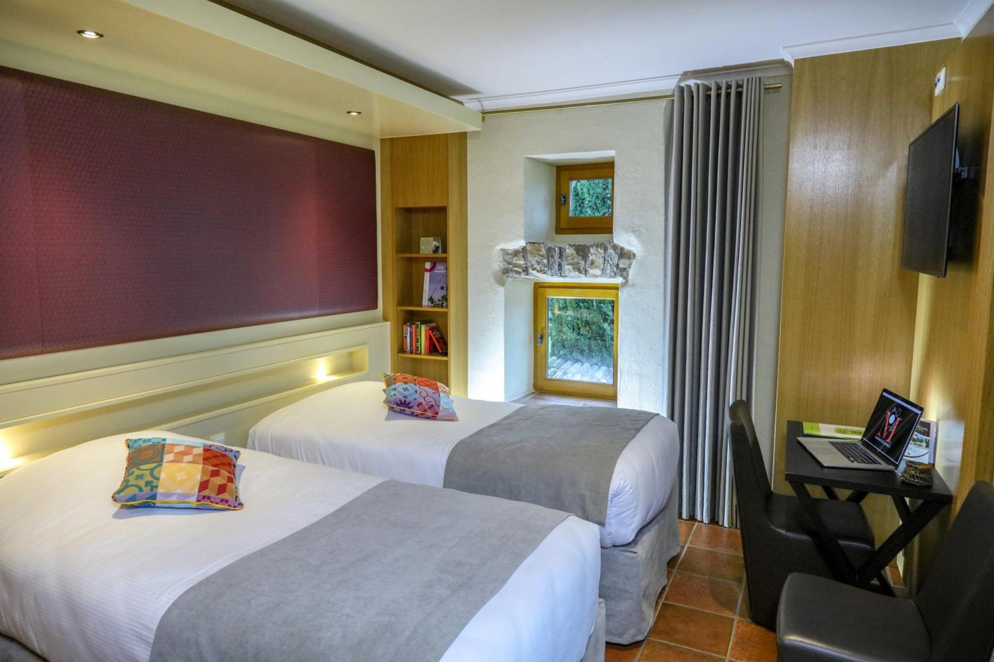 Logis Auberge Les Murets Hotel Restaurant Spa Chandolas Ngoại thất bức ảnh